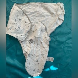 Baby swaddle
